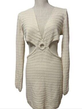 Forever 21 Cutout Knit Long-Sleeve Dress in Cream